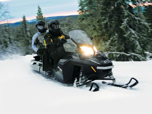 Ski-Doo Expedition 600 SDI. Широкий значит правильный