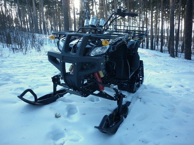 Зимний вариант снегохода квадроцикла Apache Track 200cc